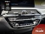 BMW 5-Serie Touring 530e xDrive Trekhaak Elektrisch | Schuifdak | Topstaat! | All-season