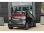 smart EQ Fortwo cabrio Comfort PLUS 18 kWh | 82 PK | Leder | Stoelverwarming | Achteruitrijcamera | Smart Fortwo Cabrio EQ Comfort PLUS 82 PK met elektrische aandrijving en 18 kWh-accu, lederen bekleding, verwarmde voorstoelen, automatische airconditioning, elektrisch bedienbare cabriokap,