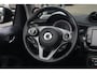 smart EQ Fortwo cabrio Comfort PLUS 18 kWh | 82 PK | Leder | Stoelverwarming | Achteruitrijcamera | Smart Fortwo Cabrio EQ Comfort PLUS 82 PK met elektrische aandrijving en 18 kWh-accu, lederen bekleding, verwarmde voorstoelen, automatische airconditioning, elektrisch bedienbare cabriokap,