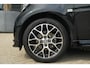 smart EQ Fortwo cabrio Comfort PLUS 18 kWh | 82 PK | Leder | Stoelverwarming | Achteruitrijcamera | Smart Fortwo Cabrio EQ Comfort PLUS 82 PK met elektrische aandrijving en 18 kWh-accu, lederen bekleding, verwarmde voorstoelen, automatische airconditioning, elektrisch bedienbare cabriokap,