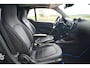 smart EQ Fortwo cabrio Comfort PLUS 18 kWh | 82 PK | Leder | Stoelverwarming | Achteruitrijcamera | Smart Fortwo Cabrio EQ Comfort PLUS 82 PK met elektrische aandrijving en 18 kWh-accu, lederen bekleding, verwarmde voorstoelen, automatische airconditioning, elektrisch bedienbare cabriokap,