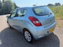 Hyundai i20 1.2i DynamicVersion nette auto incl nw apk - airco ! 1e eigenaar!