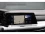 Volkswagen Golf 1.0 TSI 110pk Life Camera Stoel/Stuur verwarming Sfeerverlichting Getint glas CarPlay Clima Cruise