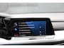 Volkswagen Golf 1.0 TSI 110pk Life Camera Stoel/Stuur verwarming Sfeerverlichting Getint glas CarPlay Clima Cruise