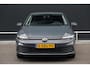 Volkswagen Golf 1.0 TSI 110pk Life Camera Stoel/Stuur verwarming Sfeerverlichting Getint glas CarPlay Clima Cruise