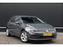 Volkswagen Golf 1.0 TSI 110pk Life Camera Stoel/Stuur verwarming Sfeerverlichting Getint glas CarPlay Clima Cruise