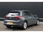Volkswagen Golf 1.0 TSI 110pk Life Camera Stoel/Stuur verwarming Sfeerverlichting Getint glas CarPlay Clima Cruise
