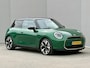 MINI Mini Electric 3-Deurs Cooper SE Paul Smith Ed. S 54.2 kWh / SOH 98% / 3 Fasen / Fabrieksgarantie tot 30-12-2027 / Navigatie / CCS snel laden / Apple Carplay Android / Stuur & Stoelverwarming / Elektrisch verstelbare Stoelen / Climate Control / 360 Graden Camera / Harman/Kardon / HUD /