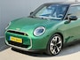 MINI Mini Electric 3-Deurs Cooper SE Paul Smith Ed. S 54.2 kWh / SOH 98% / 3 Fasen / Fabrieksgarantie tot 30-12-2027 / Navigatie / CCS snel laden / Apple Carplay Android / Stuur & Stoelverwarming / Elektrisch verstelbare Stoelen / Climate Control / 360 Graden Camera / Harman/Kardon / HUD /