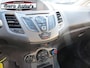 Ford Fiesta 1.25 Titanium 5 deurs let op rijdbare schade ! zie foto`s