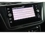 Volkswagen Tiguan 1.5 TSI 150pk DSG R-Line Business+ Panoramadak Camera Keyless Virtual Cockpit Navigatie