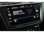 Volkswagen Tiguan 1.5 TSI 150pk DSG R-Line Business+ Panoramadak Camera Keyless Virtual Cockpit Navigatie