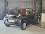 Toyota Aygo 1.0 VVT-i x | Lage KM (NAP)  | LED verlichting | Hill Hold Functie | start/stop systeem |
