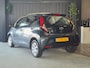 Toyota Aygo 1.0 VVT-i x | Lage KM (NAP)  | LED verlichting | Hill Hold Functie | start/stop systeem |