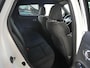 Nissan Juke 1.6 Turbo NISMO | 200 PK | Achteruitrijcamera | Lichtmetalen velgen | Climate control | Sportstoelen | Keyless entry en start | Extra getint glas | Unieke uitvoering