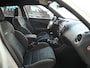 Nissan Juke 1.6 Turbo NISMO | 200 PK | Achteruitrijcamera | Lichtmetalen velgen | Climate control | Sportstoelen | Keyless entry en start | Extra getint glas | Unieke uitvoering