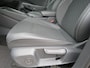 Volkswagen T-Roc 1.5 eTSI 150pk R-LINE DSG Nieuw model / Trekhaak / Camera / IQ Light / FABRIEKS garantie