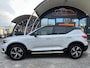Volvo XC40 2.0 B4 R-Design Panorama Harman NL-Auto Rijklaarprijs!