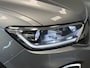 Volkswagen T-Roc 1.5 TSI Style | Adaptive cruise | IQ light | Massage | Digidash | Achteruitrijcamera | Clima | Stoelverwarming |