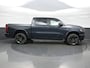 Dodge Ram LIMITED 2027 5.7 V8 HEMI | MAXIMAAL UITGERUST | NIEUWE KLEUR Forged Blue Metallic met Ebony Red interior seats | DUBBELE CABINE | 5 PERSOONS | DC | Allernieuwste Limited 2027 in nieuwe kleur Forged Blue  – volledig uitgerust met alle opties.