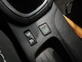 Renault Clio 0.9 TCe Limited | Parkeersensoren achter | Airco | Cruise Control | Navigatie |