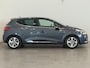 Renault Clio 0.9 TCe Limited | Parkeersensoren achter | Airco | Cruise Control | Navigatie |