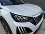 Peugeot 2008 1.2 Turbo 130PK Allure | Trekhaak 1200KG | Facelift model | Navigatie | Keyless Entry/Start | Digitaal Instrumentarium | HD Camera | LED Verlichting | Adaptieve Cruise Control | Climate Control | Lichtmetalen Velgen |
