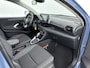 Toyota Yaris 1.5 Hybrid Active Trekhaak | Dealer onderhouden | Apple CarPlay/Android Auto | Climate Control | Cruise Control Adaptive | Achteruitrijcamera |