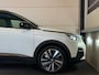 Peugeot 5008 1.2 PureTech 7p, Pano, Cruise Control, Apple Carplay, 360° Camera, Trekhaak, LED, Virtual Cockpit, Climate Control