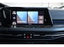Volkswagen Golf 1.5 eTSI R-Line IQ+LED/VIRTUAL/SFEER/ALCANTARA+S.VERWARMING+MASSAGE/18" LMVCAM/ACC/ECC/12 MDN GARANTIE!