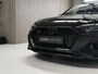 Audi RS4 Avant 2.9 TFSI Quattro - FACELIFT - KERAMISCHE REMMEN - CARBON PAKKET - PANORAMADAK - 280 KM/H - SPORTUITLAAT - ALCANTARA PAKKET