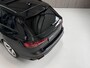 Audi RS4 Avant 2.9 TFSI Quattro - FACELIFT - KERAMISCHE REMMEN - CARBON PAKKET - PANORAMADAK - 280 KM/H - SPORTUITLAAT - ALCANTARA PAKKET