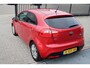 Kia Rio 1.2 CVVT World Cup Edition NL auto/Cruise control/Airco/Parkeersensoren/Bluetooth/Elektrische ramen/Licht metalen velgen