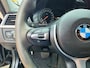 BMW 3-Serie 320i Luxury Edition Connected, LED, Navi, PDC