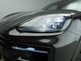 Porsche Cayenne Coupé 3.0 E-Hybrid | Sport Chrono | Sportuitlaat | Pano | Passagiersdisplay | Premium Sportstoelen | Luchtvering | 22" RS Spyder | PTS | BTW auto