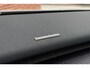 Volvo EX30 Single Motor Extended Range Ultra 69 kWh 45th Anniversary Edition | 5 jaar garantie - (2 jaar extra fabrieksgarantie) | 20 inch lichtmetalen velgen | Extra getint glas achter | Verwarmde voorstoelen en stuurwiel