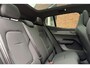 Volvo EX30 Single Motor Extended Range Ultra 69 kWh 45th Anniversary Edition | 5 jaar garantie - (2 jaar extra fabrieksgarantie) | 20 inch lichtmetalen velgen | Extra getint glas achter | Verwarmde voorstoelen en stuurwiel