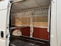 Peugeot Boxer 335 2.2 BlueHDi 140 PK L3H2 Premium / Dhollandia Laadklep / Euro 6 / Airco / Camera / Cruise Control / Navigatie / 3-Zits / 40.000 KM !!