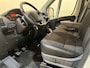 Peugeot Boxer 335 2.2 BlueHDi 140 PK L3H2 Premium / Dhollandia Laadklep / Euro 6 / Airco / Camera / Cruise Control / Navigatie / 3-Zits / 40.000 KM !!