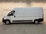 Peugeot Boxer 335 2.2 BlueHDi 140 PK L3H2 Premium / Dhollandia Laadklep / Euro 6 / Airco / Camera / Cruise Control / Navigatie / 3-Zits / 40.000 KM !!