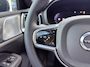Volvo V60 2.0 T6 Plug-in hybrid AWD Ultra Dark | Bower & Wilkins | Massage stoelen voor | 360 Camera | Schuifkanteldak | 19inch velgen |