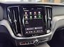 Volvo V60 2.0 T6 Plug-in hybrid AWD Ultra Dark | Bower & Wilkins | Massage stoelen voor | 360 Camera | Schuifkanteldak | 19inch velgen |