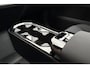 Volvo EX30 Single Motor Extended Range Ultra 69 kWh 45th Anniversary Edition | 5 jaar garantie - (2 jaar extra fabrieksgarantie) | Zwarte Interieur Bekleding | 20 inch lichtmetalen velgen | Getint glas achter | Verwarmde voorstoelen en stuurwiel | Panoramadak | 360 Graden Camera | Premium Aduio By Harman Kardon | Draadloze telefoonlader | Pilot Assist | Parkeerassistent |