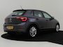 Volkswagen Polo 1.0 TSI Life Edition l IQ Light l Matrix LED l Dodehoek Assistent l Elektr. Inklap. Spiegels l Parkeersensoren l Groot Digital Dash l Cruise contr Adapt | Climate contr | 16"LMV