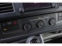 Volkswagen Transporter 2.0 TDI L2H1 150PK JB-EDITION / PDC / VERLAGINGSVEREN / LEDEREN BEKLEDING / FULL / APPLE CARPLAY /NAVIGATIE