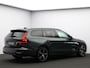 Volvo V60 2.0 T6 Plug-in hybrid AWD Ultra Dark / Head-Up Display / Bowers & Wilkins Audio / Stoelmassage / 360 camera / Pano. dak / Stoelventilatie / Elektr. stoelverstelling / Stoel-, stuur- & achterbankverwarming / BLIS