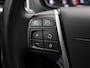 Volvo V40 Cross Country 2.0 T3 Nordic+ | Leder Stuurwiel | Cruise Control | Stoelverwarming | Navigatie | Camera | 16 Inch
