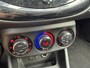 Opel Corsa 1.4 Cosmo | Climate Control | Parkeersensoren | Lichtmetalen Velgen | Privacy Glass |