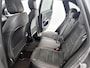 Mercedes-Benz B-klasse 200 Business Solution AMG | Panoramadak | Achteruitrijcamera | Nightpakket | Multibeam Koplampen | Inclusief 24 maanden MB Certified garantie voor Europa.