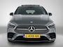Mercedes-Benz B-klasse 200 Business Solution AMG | Panoramadak | Achteruitrijcamera | Nightpakket | Multibeam Koplampen | Inclusief 24 maanden MB Certified garantie voor Europa.